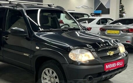 Chevrolet Niva I рестайлинг, 2016 год, 870 000 рублей, 7 фотография