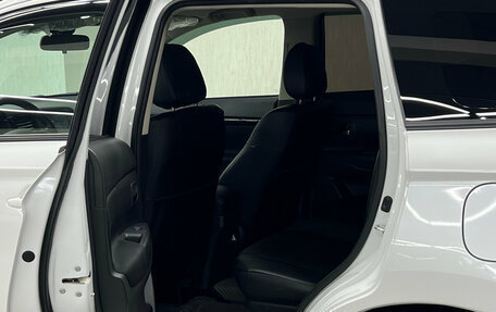 Mitsubishi Outlander III рестайлинг 3, 2022 год, 2 497 000 рублей, 17 фотография