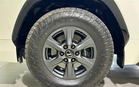 Lexus LX, 2025 год, 28 280 008 рублей, 10 фотография