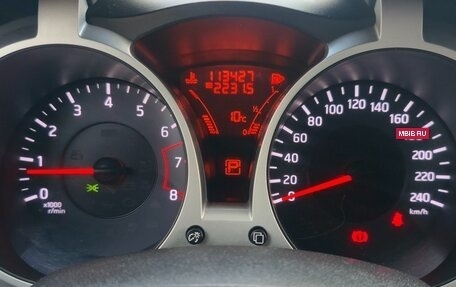 Nissan Juke II, 2012 год, 880 000 рублей, 14 фотография