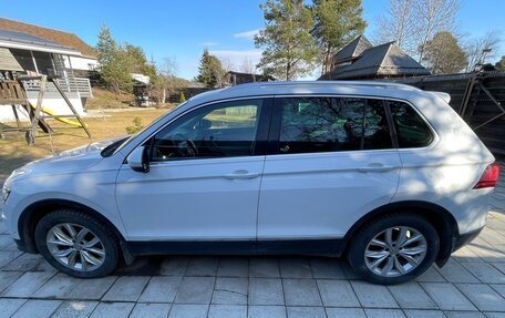 Volkswagen Tiguan II, 2017 год, 1 900 000 рублей, 18 фотография