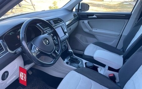 Volkswagen Tiguan II, 2017 год, 1 900 000 рублей, 31 фотография