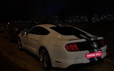 Ford Mustang VI рестайлинг, 2018 год, 4 000 000 рублей, 4 фотография