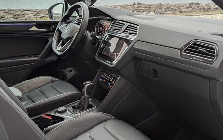 Volkswagen Tiguan II, 2021 год, 3 500 000 рублей, 14 фотография