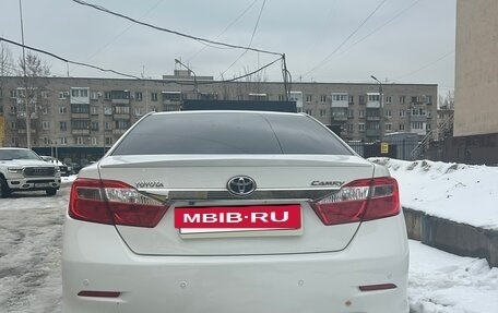 Toyota Camry, 2013 год, 1 490 000 рублей, 4 фотография