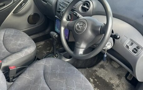 Toyota Vitz, 2002 год, 350 000 рублей, 8 фотография