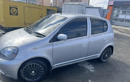 Toyota Vitz, 2002 год, 350 000 рублей, 11 фотография
