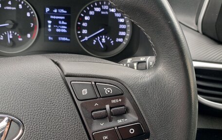 Hyundai Tucson III, 2019 год, 2 350 000 рублей, 15 фотография