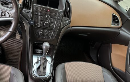 Opel Astra J, 2014 год, 1 050 000 рублей, 12 фотография