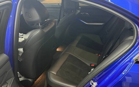 BMW 3 серия, 2019 год, 3 000 000 рублей, 10 фотография