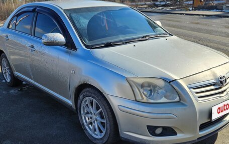 Toyota Avensis III рестайлинг, 2005 год, 800 000 рублей, 2 фотография