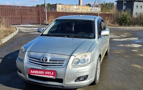 Toyota Avensis III рестайлинг, 2005 год, 800 000 рублей, 6 фотография