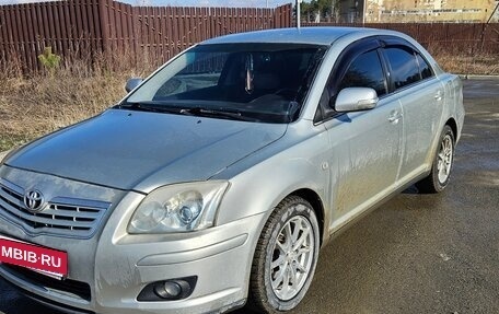 Toyota Avensis III рестайлинг, 2005 год, 800 000 рублей, 5 фотография