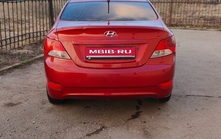Hyundai Solaris II рестайлинг, 2011 год, 540 000 рублей, 4 фотография