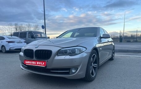BMW 5 серия, 2012 год, 1 470 000 рублей, 2 фотография