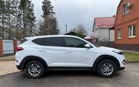 Hyundai Tucson III, 2016 год, 1 550 000 рублей, 2 фотография