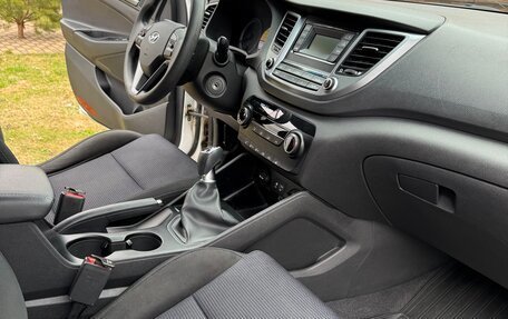 Hyundai Tucson III, 2016 год, 1 550 000 рублей, 13 фотография