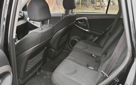 Toyota RAV4, 2006 год, 1 200 000 рублей, 17 фотография