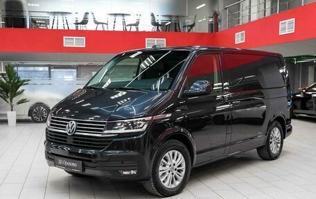 Volkswagen Multivan T6 рестайлинг, 2020 год, 4 690 000 рублей, 5 фотография