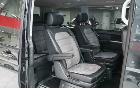 Volkswagen Multivan T6 рестайлинг, 2020 год, 4 690 000 рублей, 9 фотография