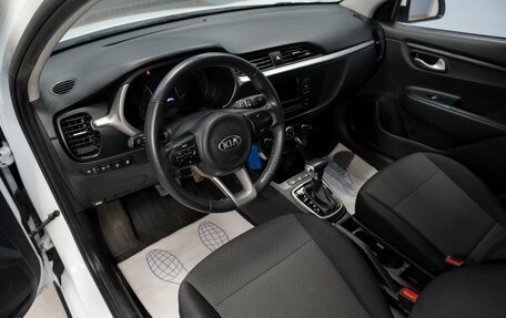 KIA Rio IV, 2020 год, 1 399 000 рублей, 6 фотография