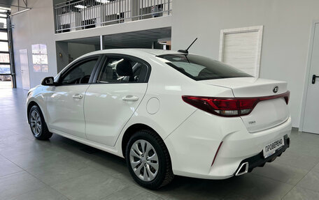 KIA Rio IV, 2021 год, 1 390 000 рублей, 4 фотография