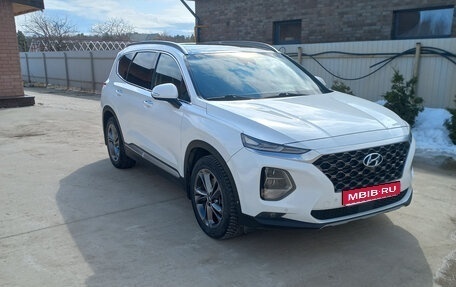 Hyundai Santa Fe IV, 2019 год, 2 970 000 рублей, 1 фотография