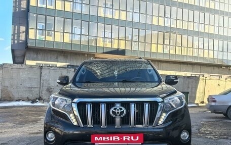 Toyota Land Cruiser Prado 150 рестайлинг 2, 2014 год, 2 950 000 рублей, 17 фотография