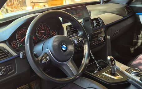 BMW 3 серия, 2019 год, 3 300 000 рублей, 3 фотография