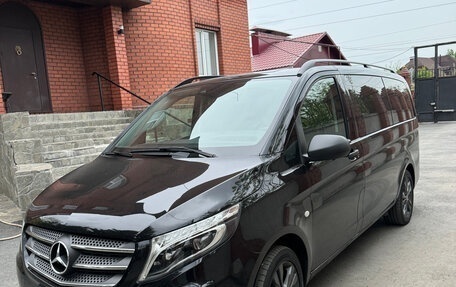 Mercedes-Benz Vito, 2019 год, 5 500 000 рублей, 3 фотография