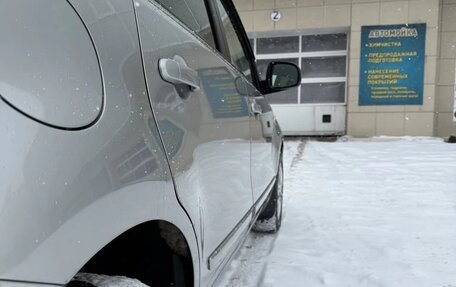 Nissan Note II рестайлинг, 2010 год, 630 000 рублей, 10 фотография