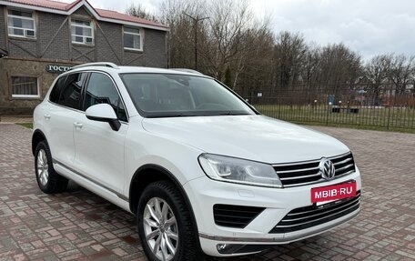 Volkswagen Touareg III, 2015 год, 2 550 000 рублей, 3 фотография