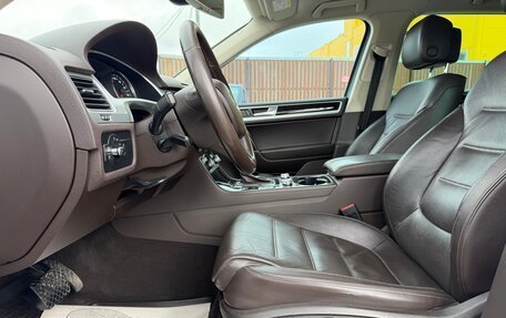 Volkswagen Touareg III, 2015 год, 2 550 000 рублей, 15 фотография