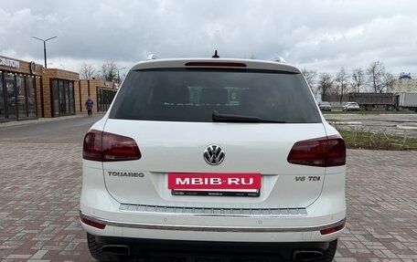 Volkswagen Touareg III, 2015 год, 2 550 000 рублей, 9 фотография