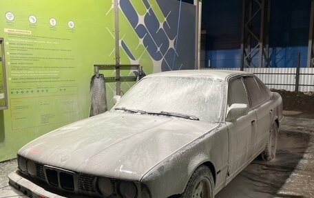 BMW 5 серия, 1991 год, 330 000 рублей, 16 фотография