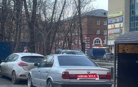 BMW 5 серия, 1991 год, 330 000 рублей, 19 фотография