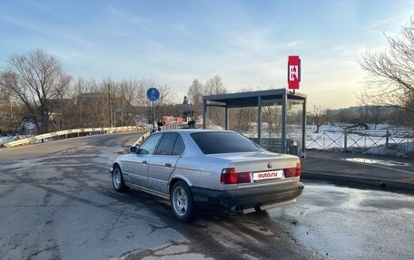 BMW 5 серия, 1991 год, 330 000 рублей, 3 фотография