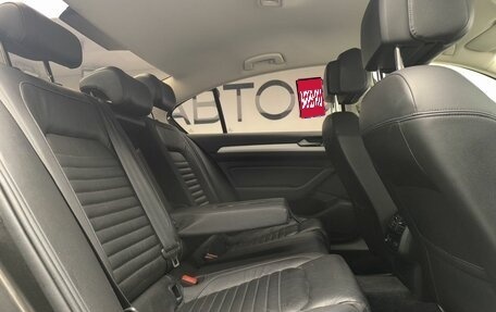 Volkswagen Passat B8 рестайлинг, 2017 год, 1 842 000 рублей, 24 фотография