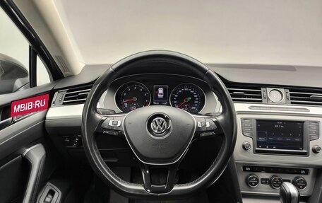 Volkswagen Passat B8 рестайлинг, 2017 год, 1 842 000 рублей, 12 фотография