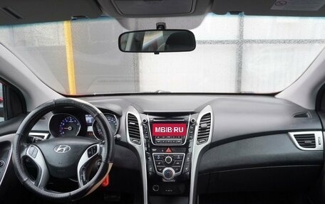 Hyundai i30 II рестайлинг, 2012 год, 848 000 рублей, 11 фотография