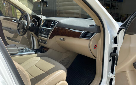 Mercedes-Benz GL-Класс, 2015 год, 4 200 000 рублей, 5 фотография