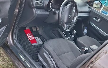 KIA Rio III рестайлинг, 2014 год, 900 000 рублей, 5 фотография