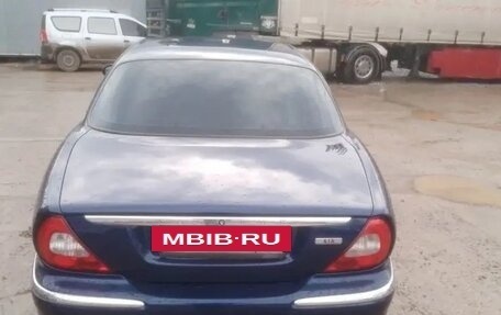 Jaguar XJ III (X350), 2005 год, 1 310 000 рублей, 6 фотография