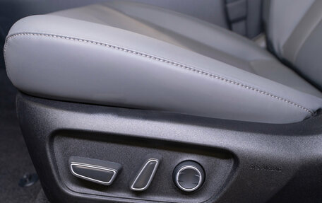 Toyota RAV4, 2026 год, 4 550 000 рублей, 16 фотография