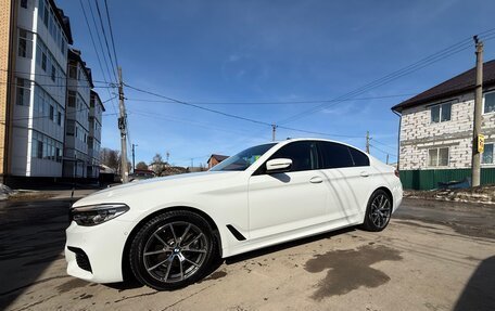 BMW 5 серия, 2018 год, 2 950 000 рублей, 3 фотография