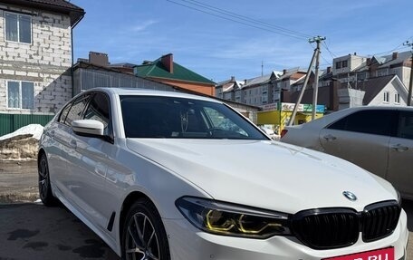 BMW 5 серия, 2018 год, 2 950 000 рублей, 4 фотография