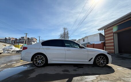 BMW 5 серия, 2018 год, 2 950 000 рублей, 9 фотография