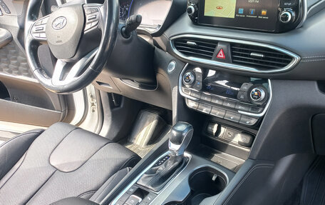 Hyundai Santa Fe IV, 2019 год, 2 970 000 рублей, 15 фотография