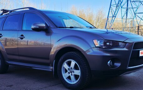 Mitsubishi Outlander III рестайлинг 3, 2010 год, 1 380 000 рублей, 3 фотография