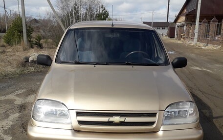 Chevrolet Niva I рестайлинг, 2005 год, 250 000 рублей, 3 фотография